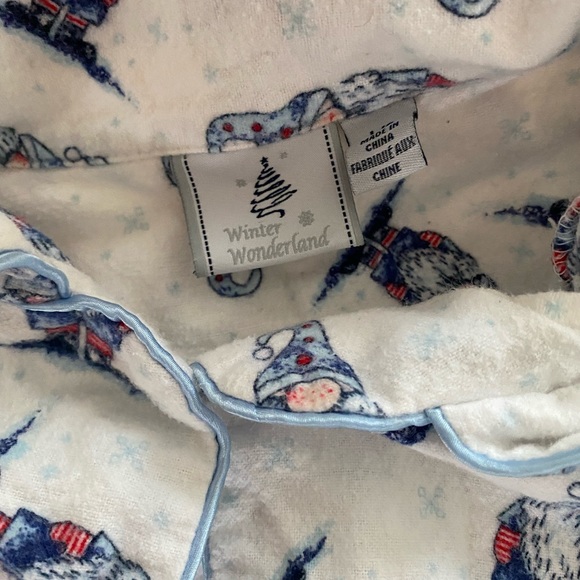 Flannel Pajama Set L - Picture 3 of 3